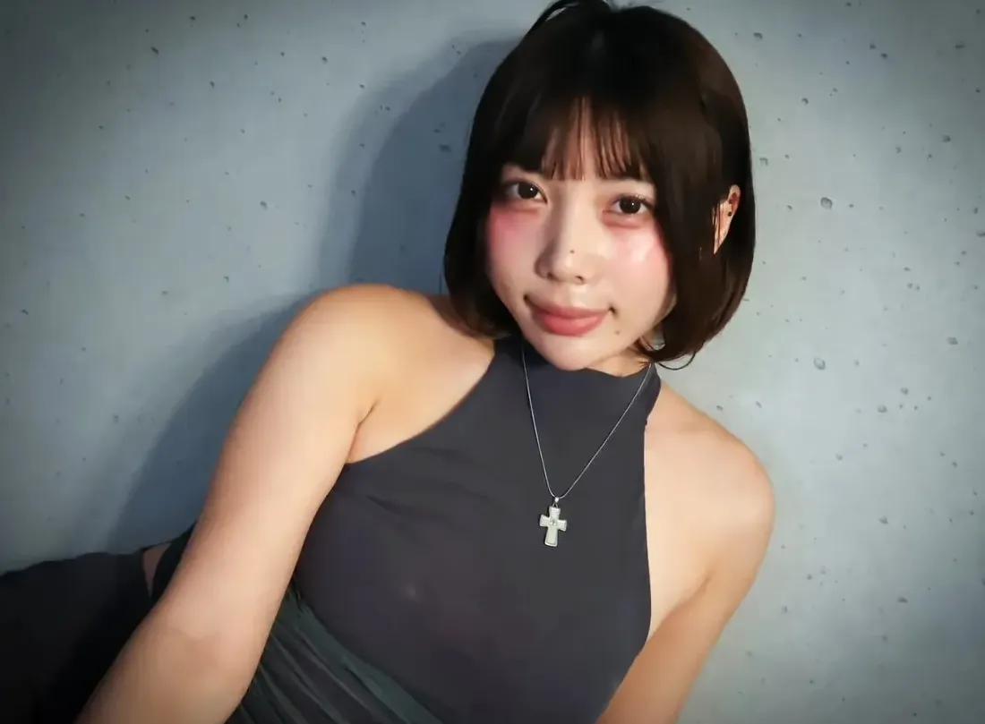 Kaoru Yasui Ungkap Trauma Kamera Tersembunyi Saat Jadi Model Gravure